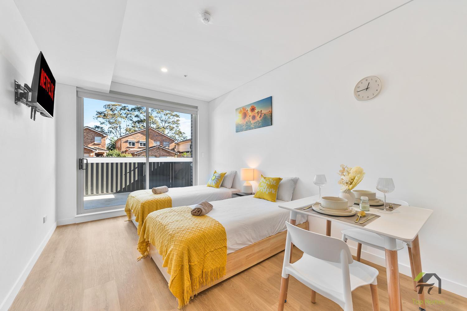 The Cozy Corner For Two! * Sydney